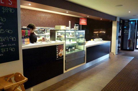 Grange Hotel - Rental Cars 2