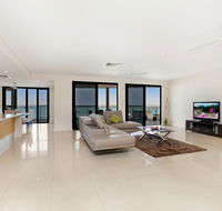 Eagles Nest - Rental Cars