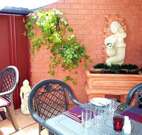 Esk Wivenhoe Motor Inn - Rental Cars