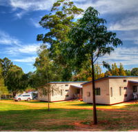 Fontys Pool Caravan Park and Chalets - Rental Cars