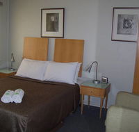 Glenwood Tourist Park and Motel - Rental Cars
