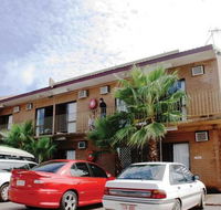 Goldfields Hotel Motel - Rental Cars