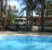Hilldrop Motor Inn - Rental Cars