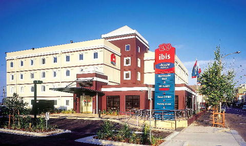 Ibis Newcastle - Rental Cars 0