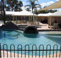 Jolly Swagman Motor Inn - Rental Cars