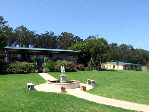 Kalaru Lodge Cottages - Rental Cars 0