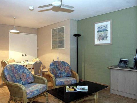 Kalbarri Beach Resort - Rental Cars 2
