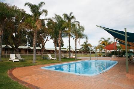 Kalbarri Palm Resort Golden Chain - Rental Cars 0