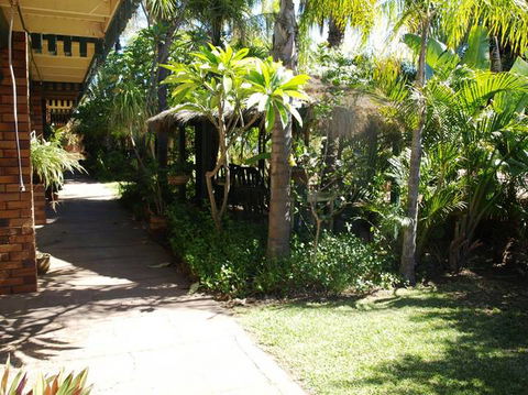 Kalbarri Reef Villas - Rental Cars 6