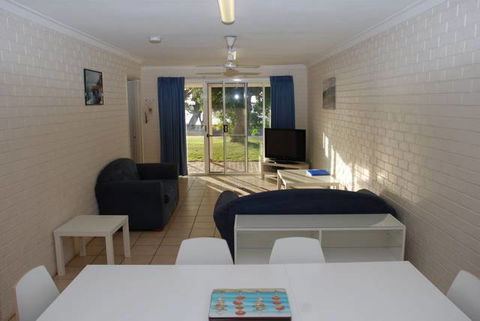 Kalbarri Seafront Villas - Rental Cars 2