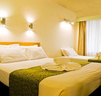 Lamplighter Motel - Rental Cars