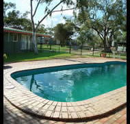 Lightning Ridge Outback Resort  Caravan Park - Rental Cars