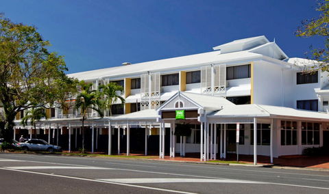 Ibis Styles Cairns - Rental Cars 2