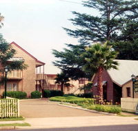 New Inn Motel - Rental Cars