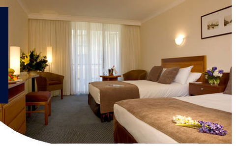 Novotel Sydney Manly Pacific - Rental Cars 3