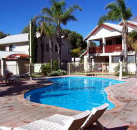 Pelican Shore Villas Kalbarri - Rental Cars