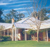 Redgum Hill Country Retreat - Rental Cars
