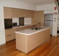 Seine Bay Apartments - Rental Cars