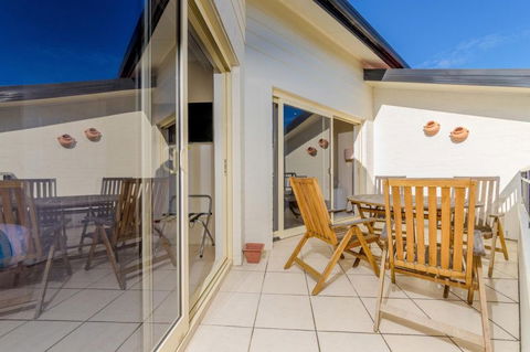 Terrigal Sails - Rental Cars 10