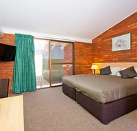 Plains Motor Inn - Rental Cars