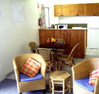 Ti Tree Holiday Apartments - Rental Cars