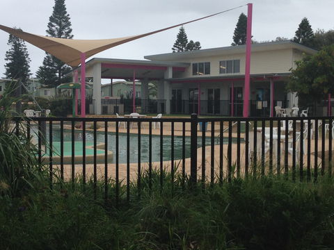 Toowoon Bay Holiday Park - Rental Cars 7