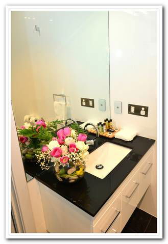 Waikerie Hotel Motel - Rental Cars 1