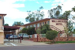 Wallangulla Motel - Rental Cars 3