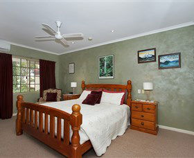 Armadale Cottage Bed And Breakfast - Rental Cars 0