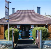 Dolphin Retreat Bunbury - Rental Cars