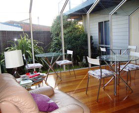 Apollo Bay Bed And Breakfast - Rental Cars 1