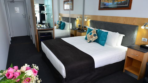 Waikerie Hotel Motel - Rental Cars 8