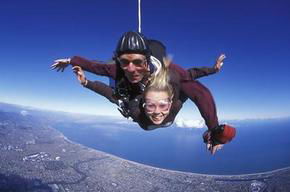 Adelaide Tandem Skydiving - Rental Cars 1