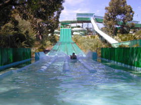 Kalamunda Wet 'n' Wild - Rental Cars 1