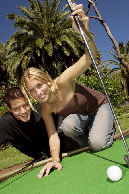 Wanneroo Botanical Gardens & Mini Golf - Rental Cars 3