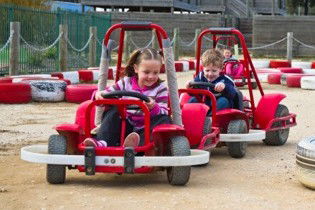 The Zone Family Entertainment Complex - Rental Cars 8