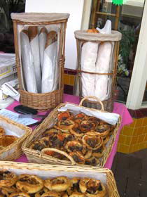 Kalamunda Farmers Market - Rental Cars 0