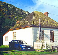 Joe Lyons Cottage - Rental Cars