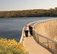 Whispering Wall - Rental Cars