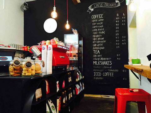 Melbas Chocolate & Confectionary - Rental Cars 1