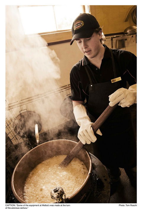 Melbas Chocolate & Confectionary - Rental Cars 11