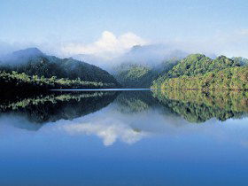 The Gordon River - Rental Cars 0