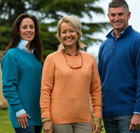 Casaveen Knitwear - Rental Cars