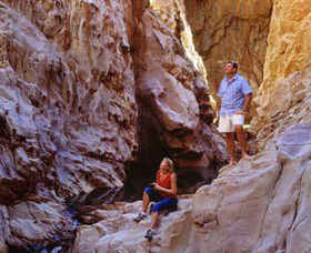 Redbank Gorge - Rental Cars 0