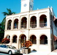 Mackay Town Hall - Rental Cars
