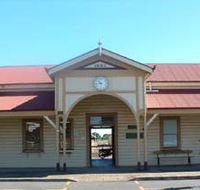Maryborough Railway Station - Rental Cars