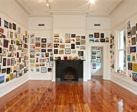 Linden Centre For Contemporary Arts - Rental Cars 0