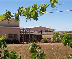 Gallagher Wines - Rental Cars 0