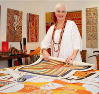 Bouddi Gallery - Contemporary Aboriginal Art - Rental Cars