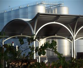 Andrew Peace Wines - Rental Cars 1